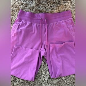 Women’s Tek Gear Essential Straight leg capris